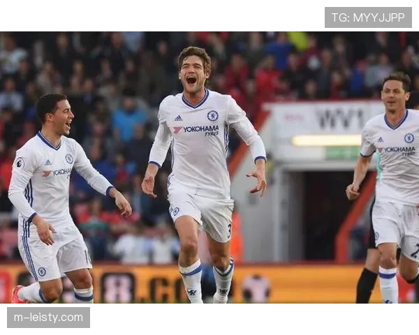 从英冠到国家队：专访伯恩茅斯射手塞门约的飞跃之路